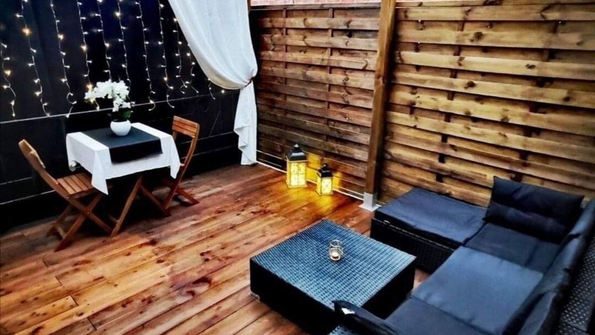 Berlaimont House | Suite Glamour-House-Suite-Whirlpool bath-No view