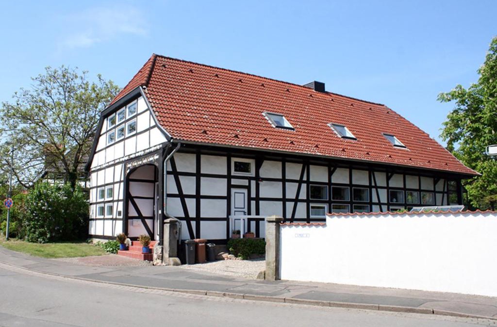 Wulferode Apartment | Suite „Hannover“ - modernes Apartment in Fachwerkhaus