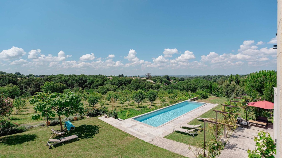 Carignan-de-Bordeaux Apartment | Suite haut de gamme dans domaine luxuriant
