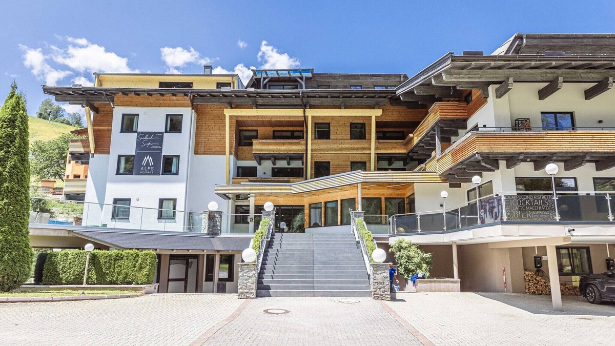 Saalbach Apartment | Suite in Saalbach near ski area