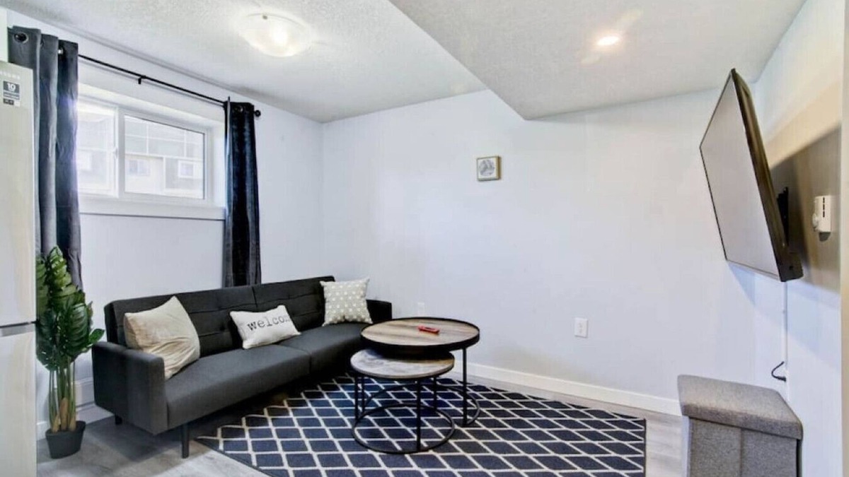 Calgary RV Rental | Suite Life by Nose Hill with Parking Firepit