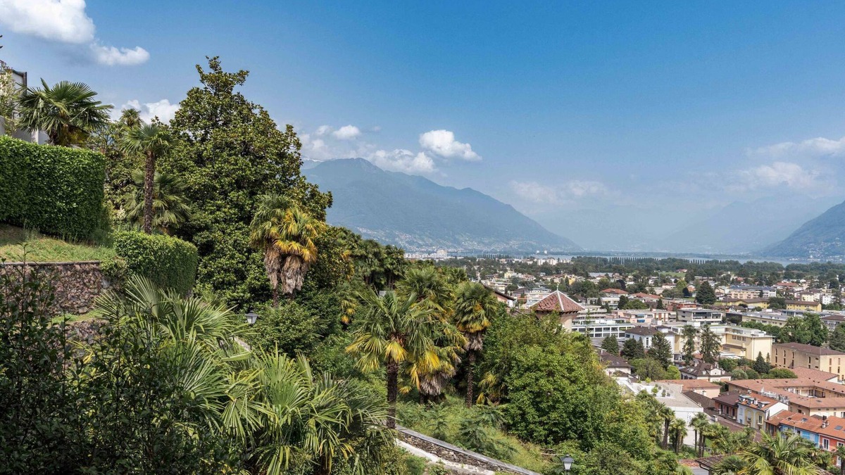 Ascona Apartment | Suite Modern by Interhome
