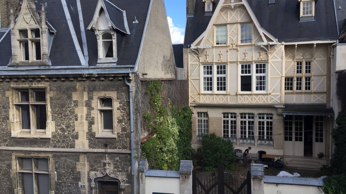 Hincmar Apartment | Suite N°6 The View of Cathedral