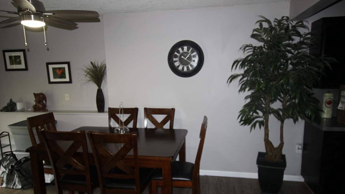 Blind Bay House | Suite on Sunrise Blvd