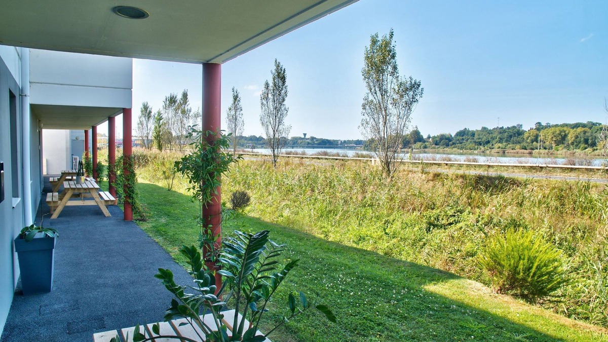 Bayonne Hotel | Suite Près de l'Aéroport | Parking + Wifi Inclus