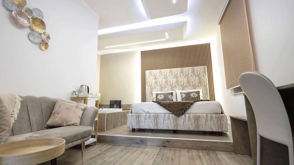 Campolattaro Hotel | Suite - Room with double bed with private Jacuzzi