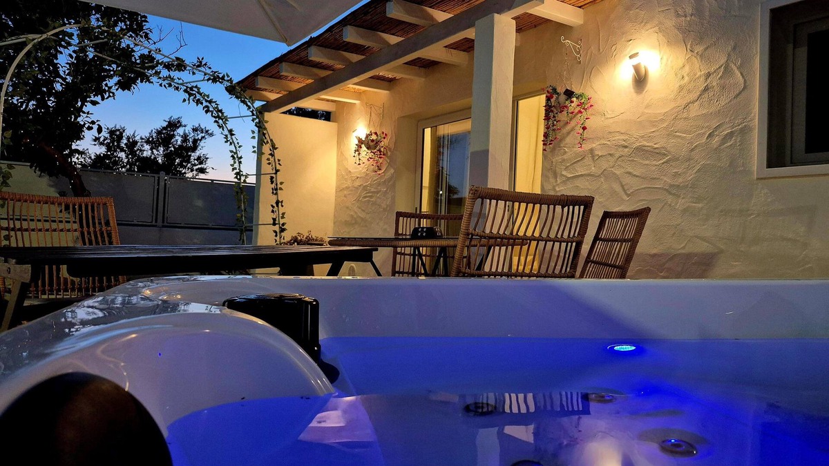 Piscinas Villa | Suite Sa Corti PISCINAS