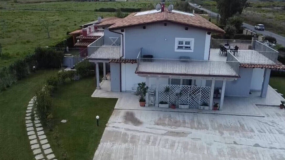 Ladispoli Apartment | Suite sea view-Imperial holiday home