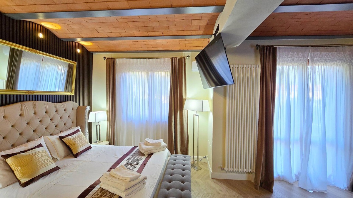 Manciano Apartment | Suite with private outdoor space and garden view