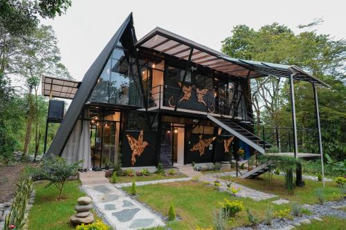 Mindo Cabin | Suites Casa ColibrÍ