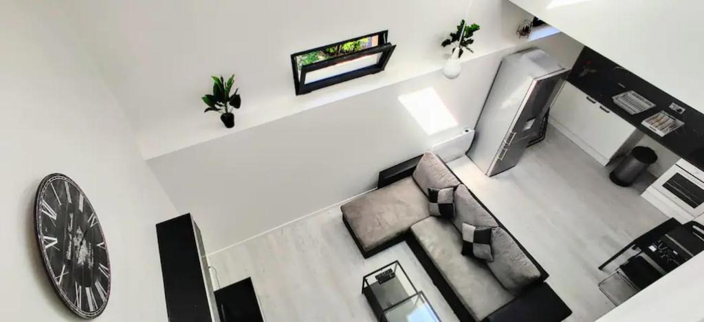 Montereau-Fault-Yonne Apartment | Suites Rive Gauche - DUPLEX Région FONTAINEBLEAU - Chez Marc