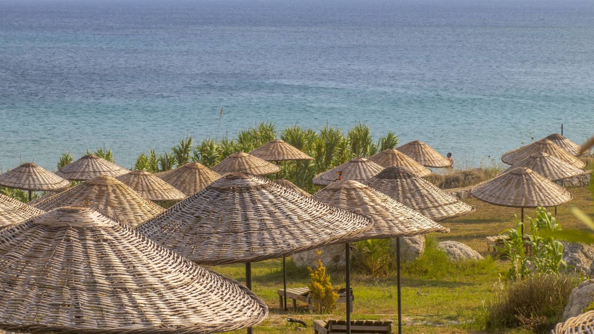 Bozcaada Hotel | Sukha Inn Otel & Beach