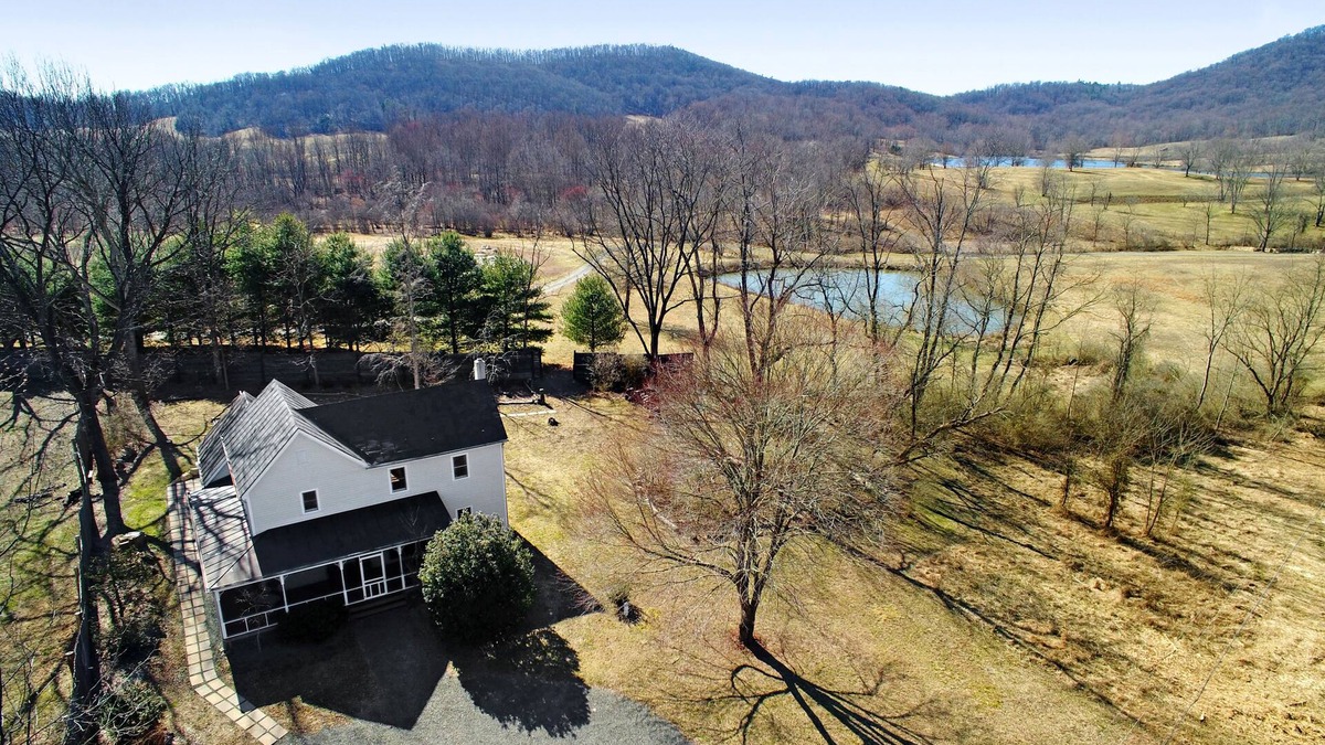 Washington Other | Sula at Fulmine Farm - Rappahannock Rustic Luxury