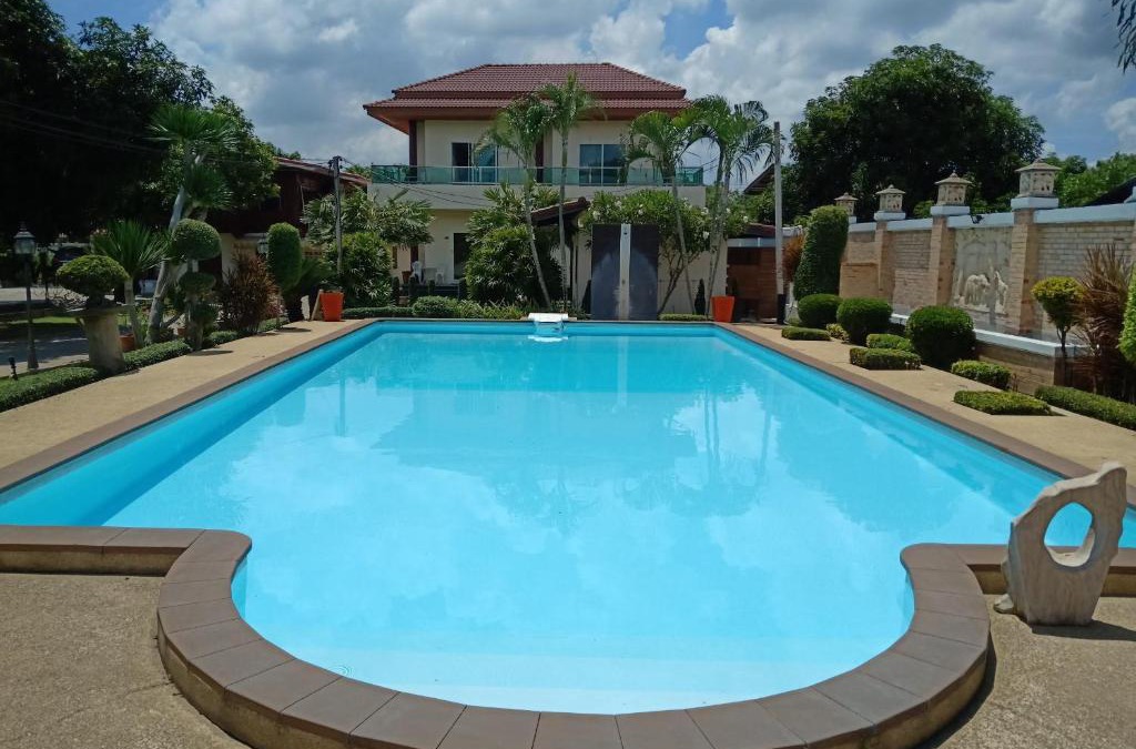 Sing Buri House | Sumali Villa