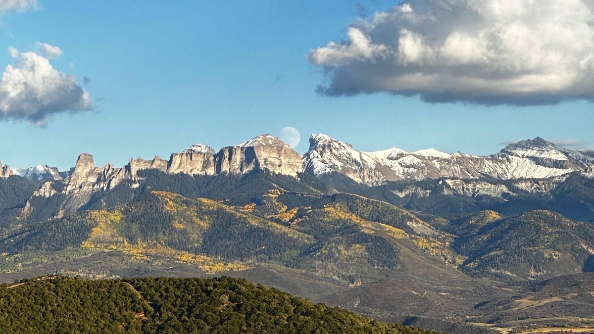Ridgway House | Summer 2026 Discount! New home 7637ft above the clouds of Ridgway & Ouray CO