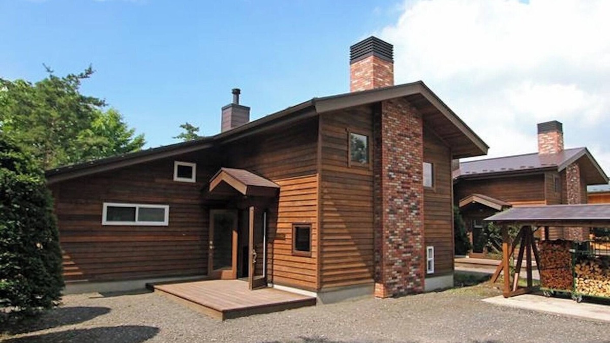 Kita Karuizawa RV Rental | Summer 719831 11 Fireplace Grill Cottage Gou/Agatsuma County Gunma