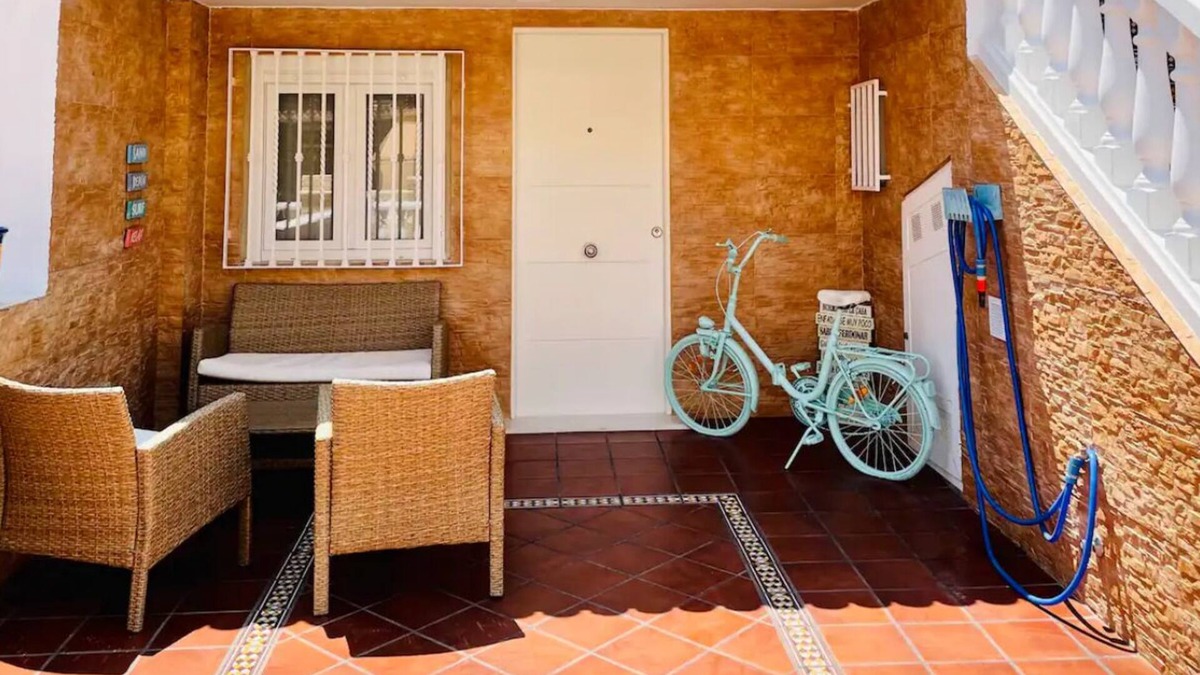 Playa Pobla de Farnals Apartment | Summer Beach House