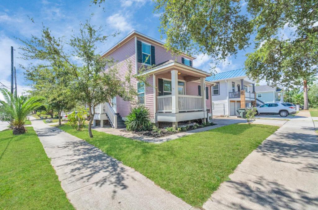 Galveston House | Summer Bliss,Blocks to the Beach-Midtown Galveston
