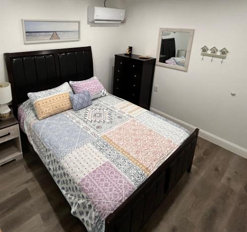 Colonial Hills Apartment | Summer Breezes