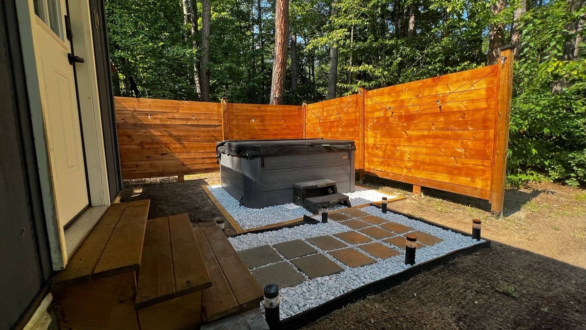 Silver Lake Cabin | Summer Cabin: Nearby Lakes, Dog Friendly & Private Hot Tub