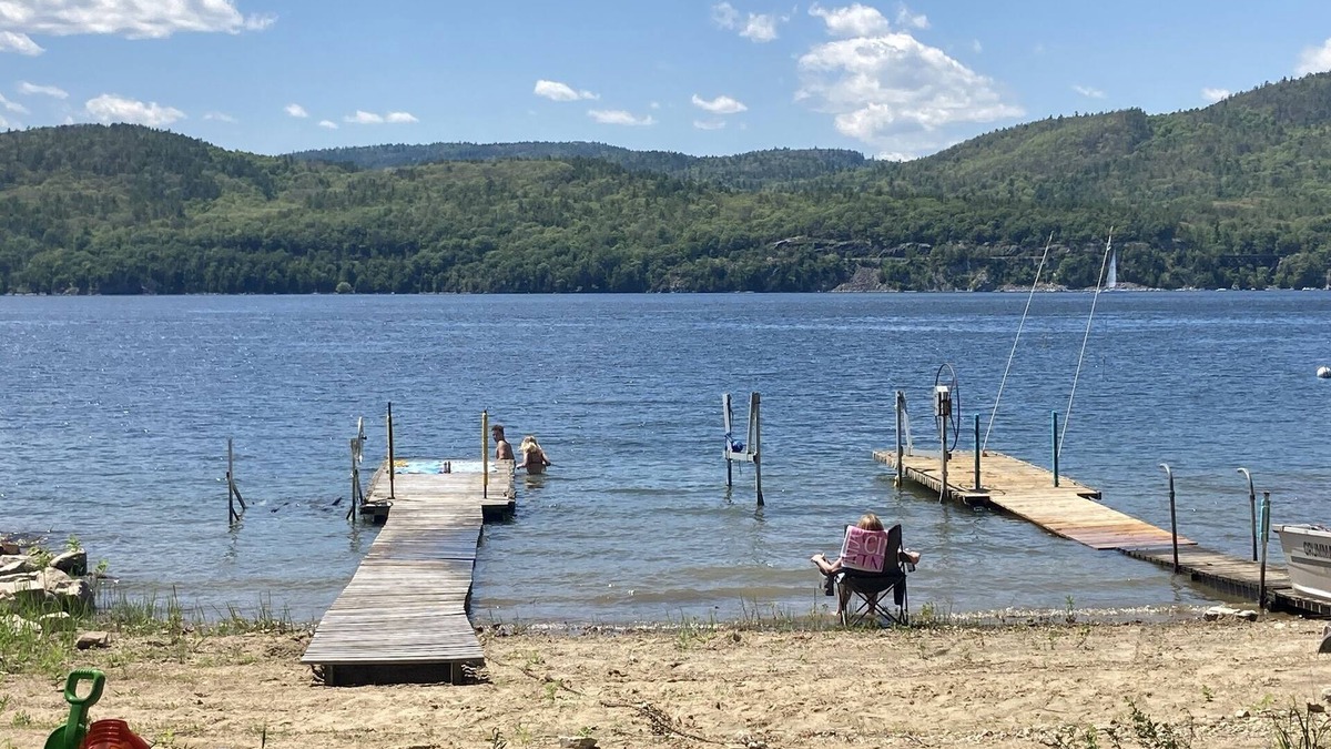 Willsboro Cottage | Summer camp on the water w/dock on the bay, gas fireplace.