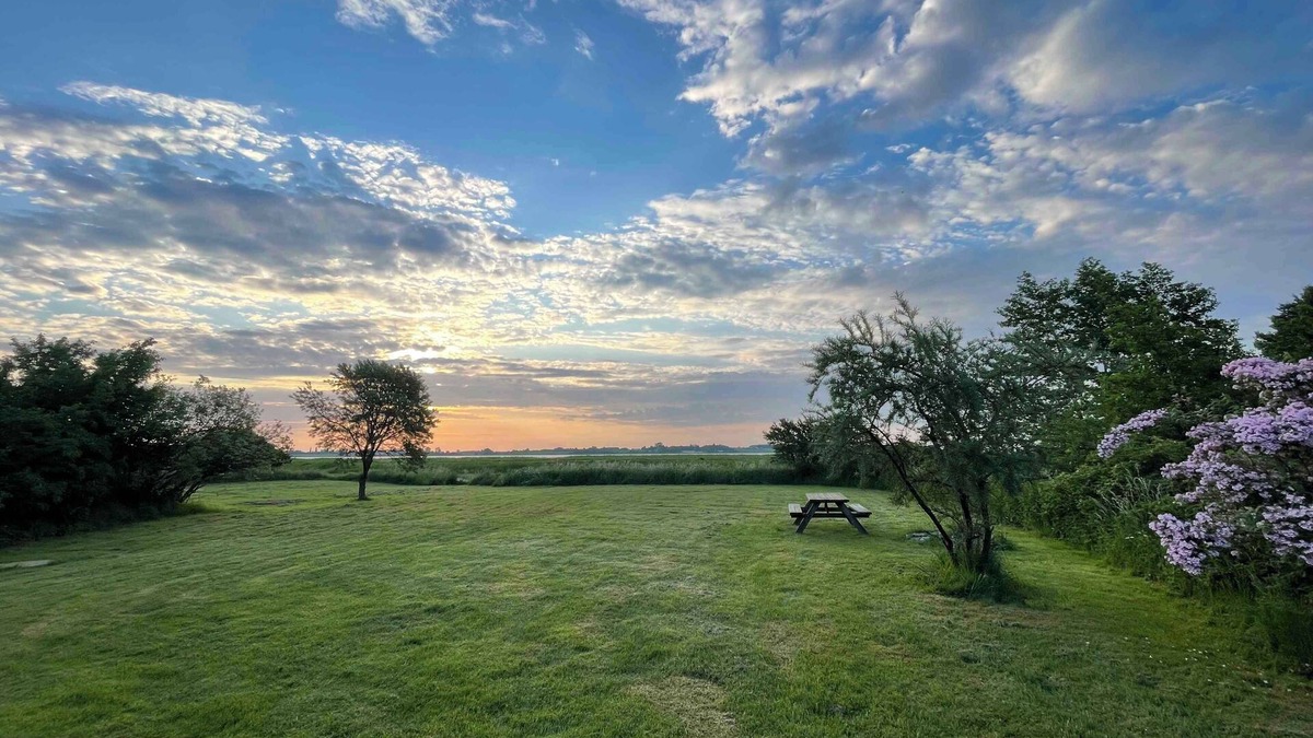 Stubbekobing House | Summer cottage idyll at Nature's Pearl.