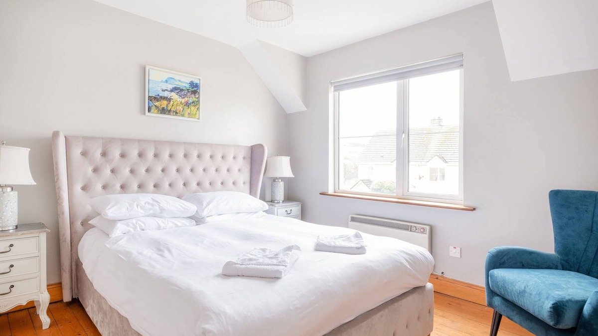 Lahinch House | Summer Cove 04