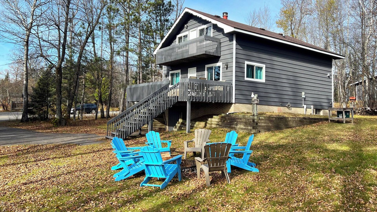 Tower Cabin | Summer discounts! Rustic Meets Modern, Cabin on Lake Vermillion! Sleeps up to 8