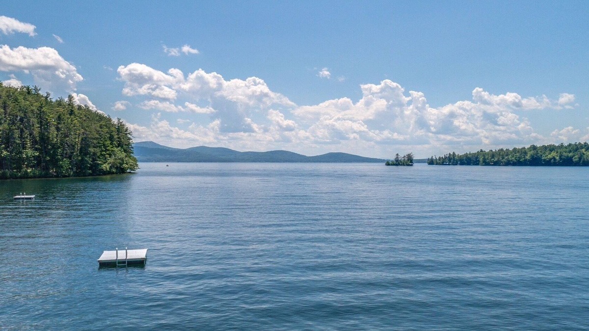 Tuftonboro Cottage | Summer Home on Lake Winnipesaukee, Private Sandy Beach/Dock on Tuftonboro Neck