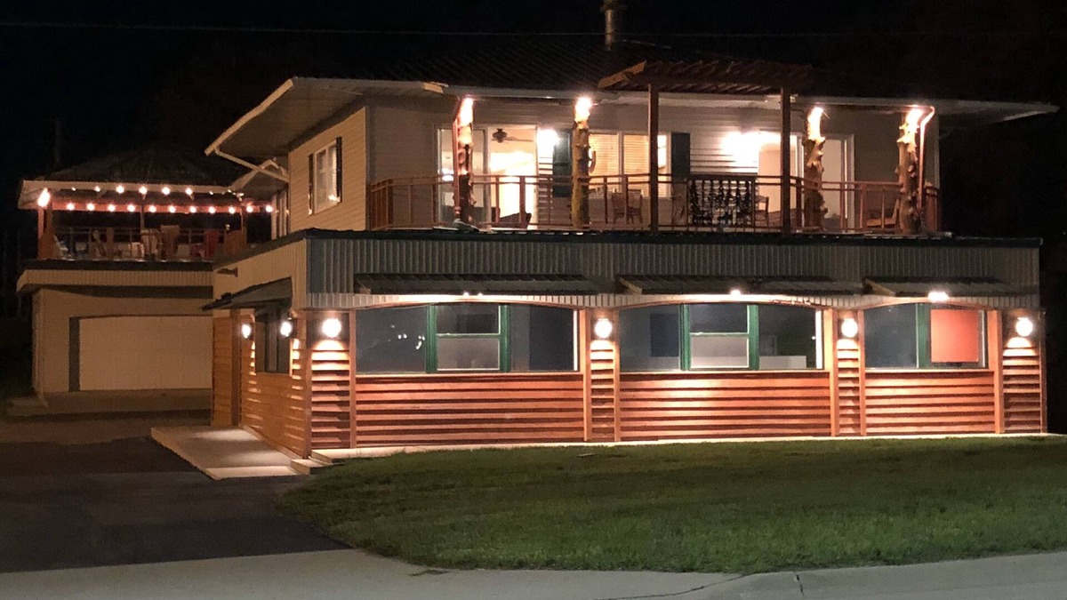 Storm Lake Apartment | Summer is booking FAST!