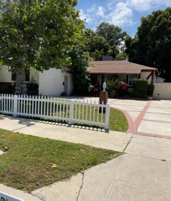 Reseda House | Summer Leaf