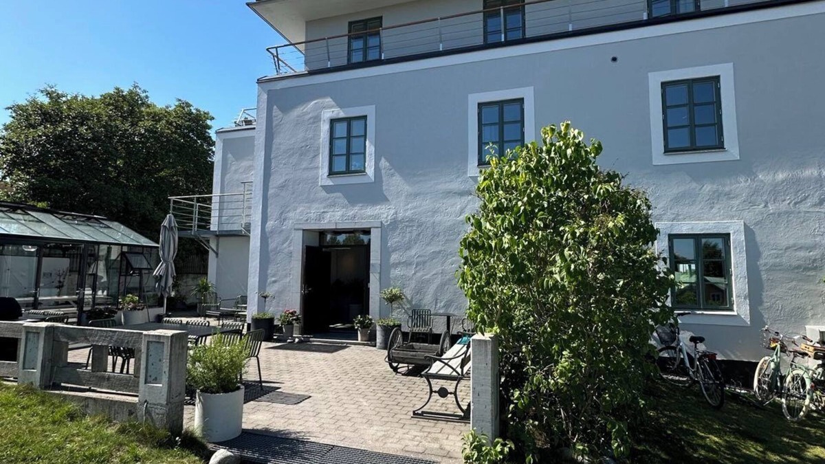 Sandhamn Apartment | Summer Pearl