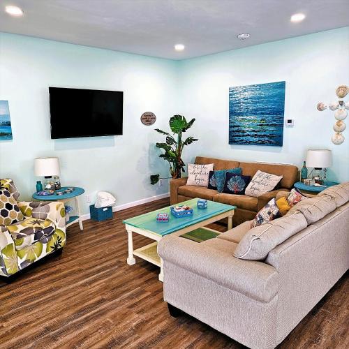 Rockport House | Summer's Little Bay Getaway