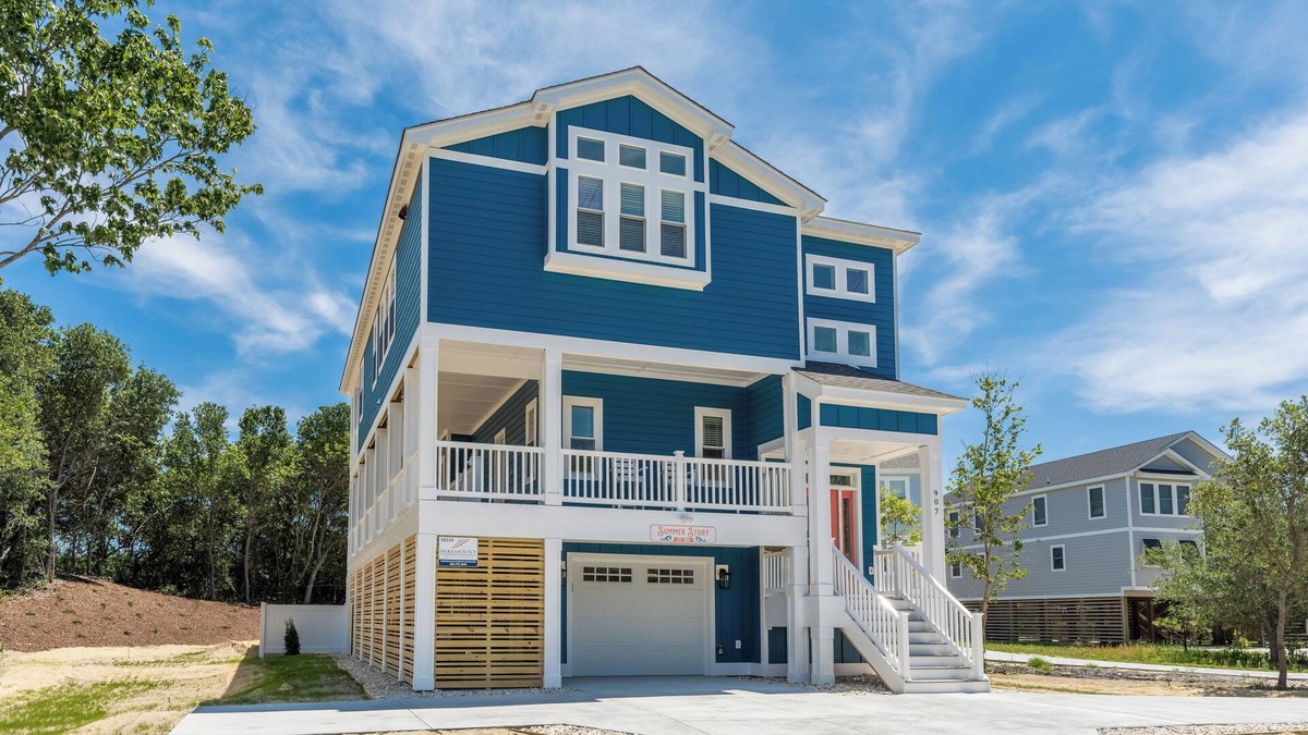 Monteray Shores House | Summer Story: Private Pool, Elevator, Community Amenities