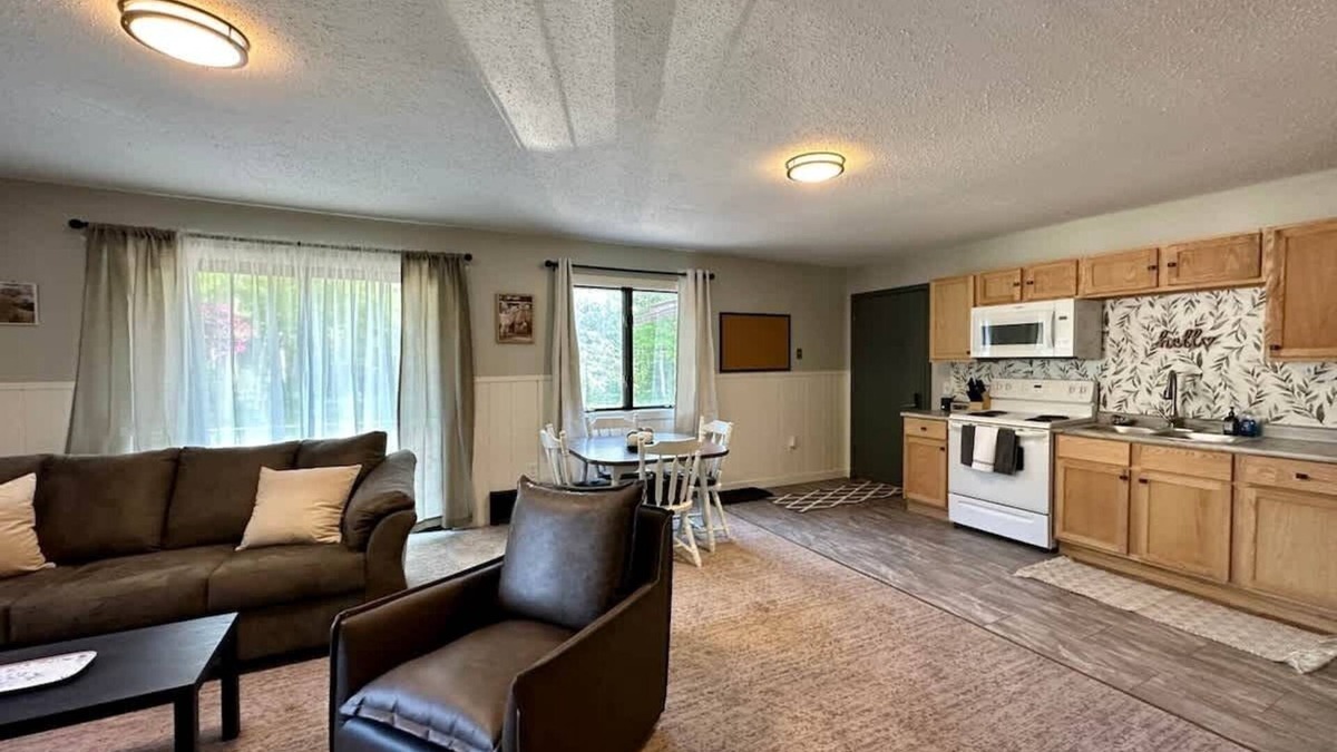 Bessemer Condo | Summer Vacation Chalet at Powderhorn Mountain