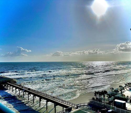 Daytona Beach Shores Apartment | "Summer Winds" at Sunglow Resorts with Spectacular Ocean Views