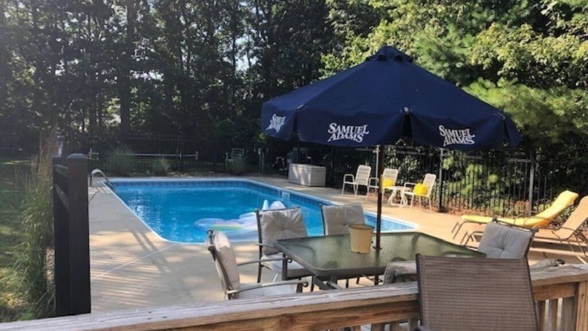Barnstable House | Summers by the Pool - Barnstable Village, Cape Cod, MA Home w/Pool + Beach Pass!