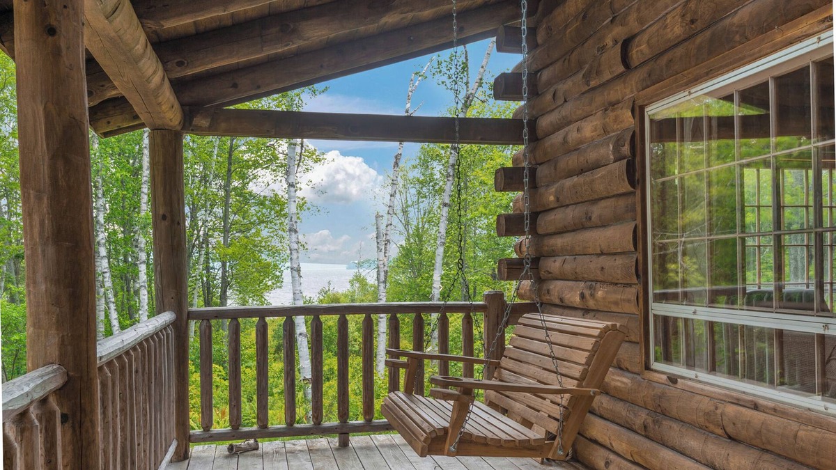Rangeley House | Summers - Large classic cottage with sandy beach on Mooselookmeguntic Lake