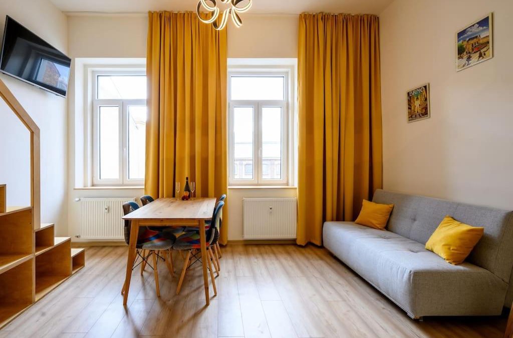Brno-stred Apartment | Summertime Studio in Brno-Center, self check-in