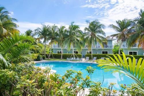 West Bay House | Summertime Suites #54