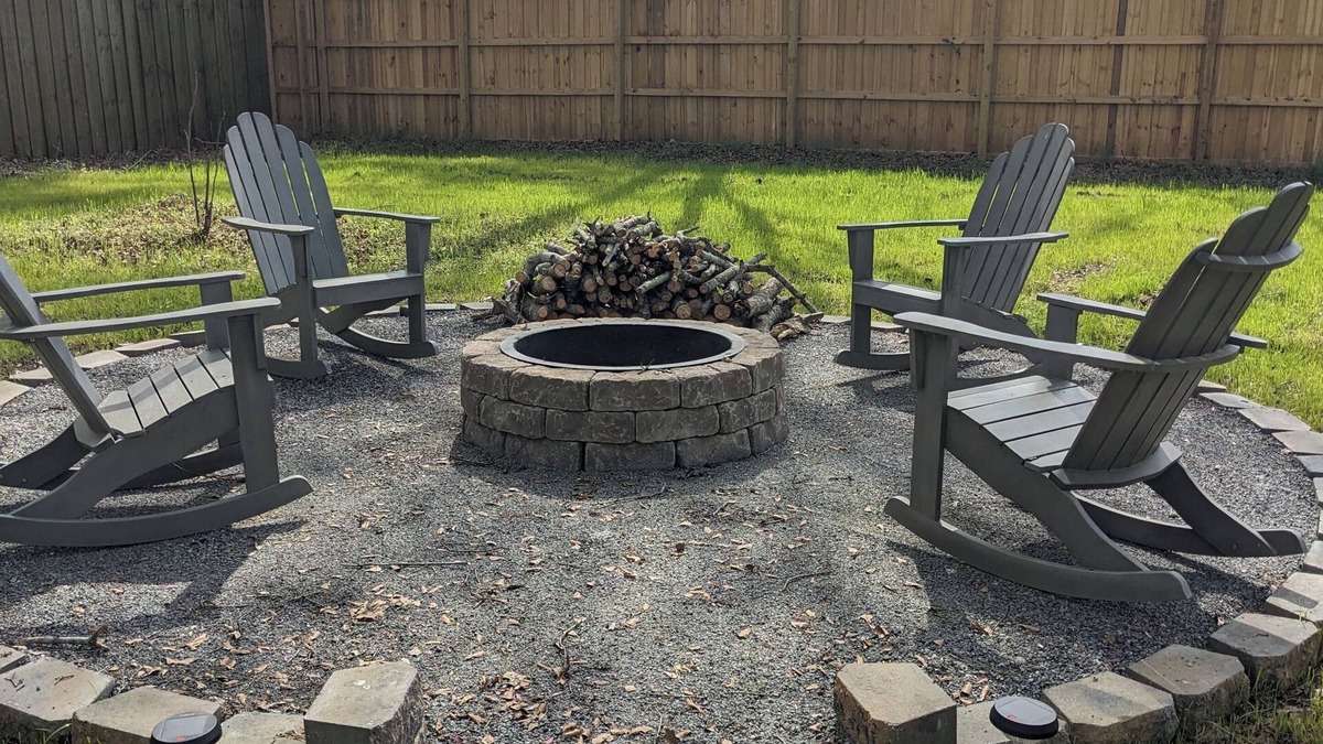 Ladson House | Summervilla ~ an acre oasis 10 min from downtown