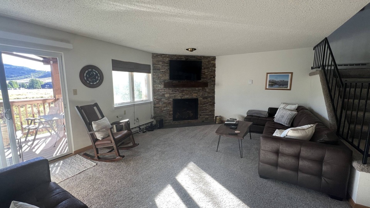 Summit Cove Condo | Summit County Mountain View Condo