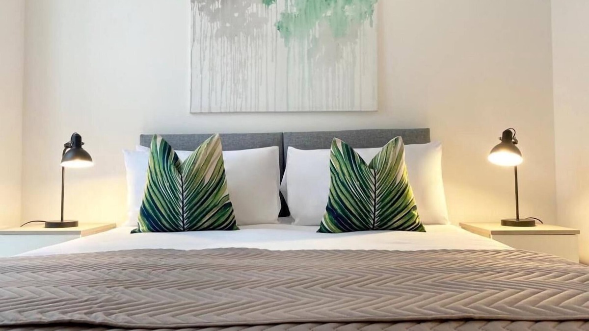 Fleet Apartment | Summit @ Fleet Heights - Apartment Ten