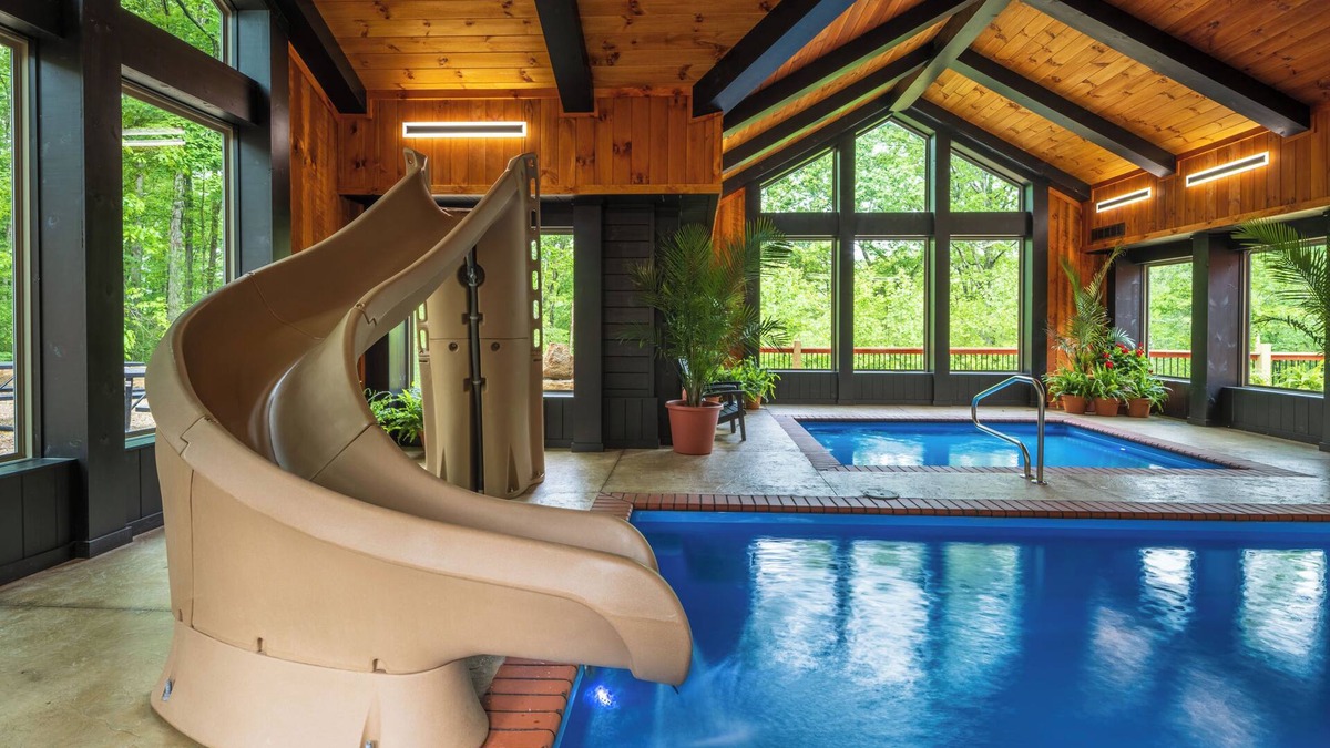 Logan Cabin | Summit Lodge-2 Indoor Heated Swimming Pools-Play Ground-Game room-Pool Table