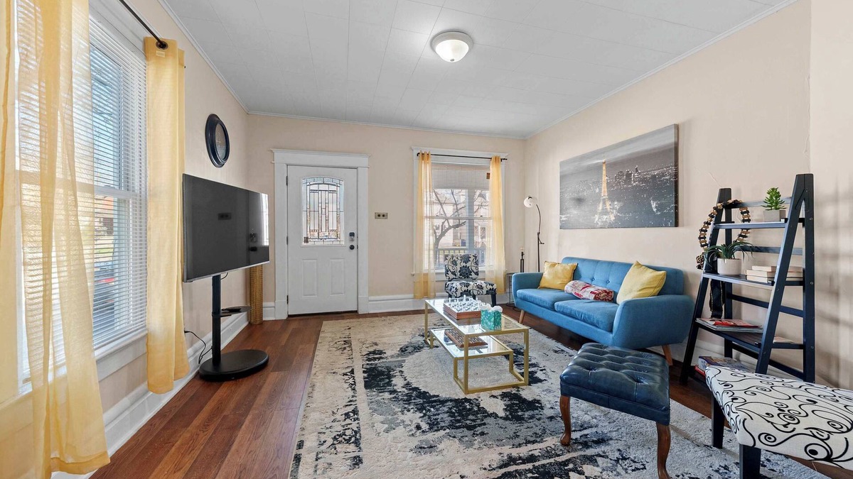 Old North Columbus House | Summit Scholars 2, For 6!
