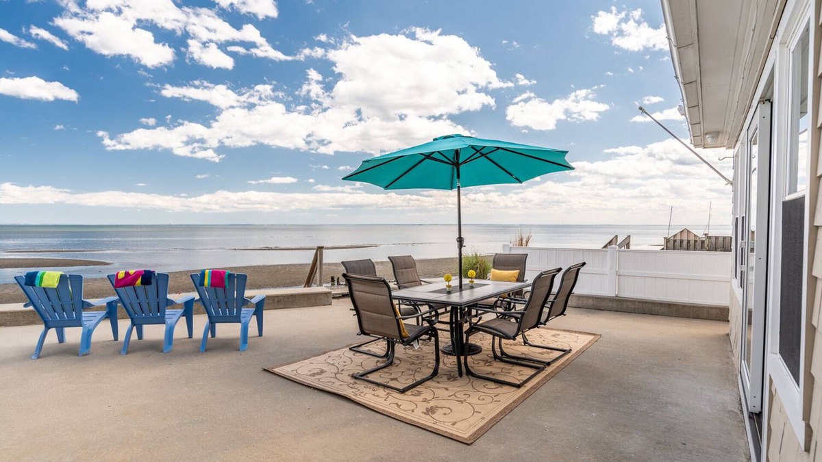 Fairfield Cottage | Sun and Fun on the beach!