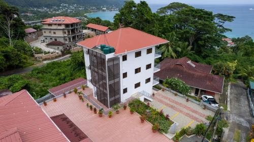 Mare Anglaise Apartment | Sun and Sea Self Catering