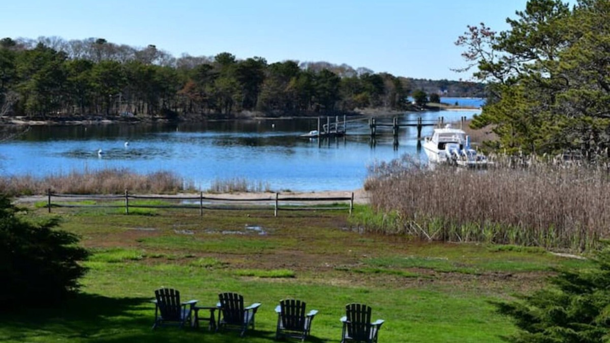 North Falmouth House | Sun Drenched Waterfront Cape Cod Escape!