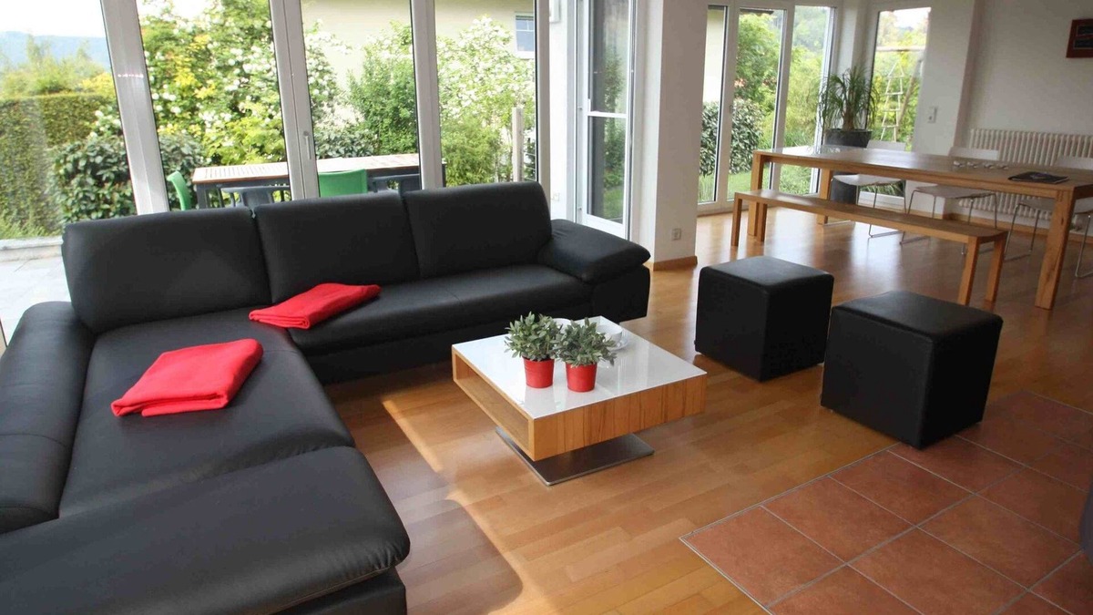 Ludwigshafen House | Sun house with fireplace and terrace, 200sqm, 4 bedrooms, max. 8 people