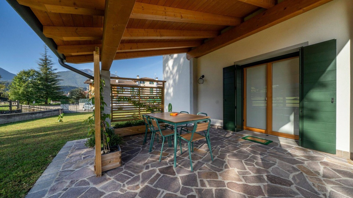 Tolmezzo Villa | Sun-Kissed Villa w/Garden
